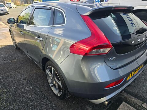 Volvo V40 2.0 D4 R-Design Euro 6 (s/s) 5dr 7