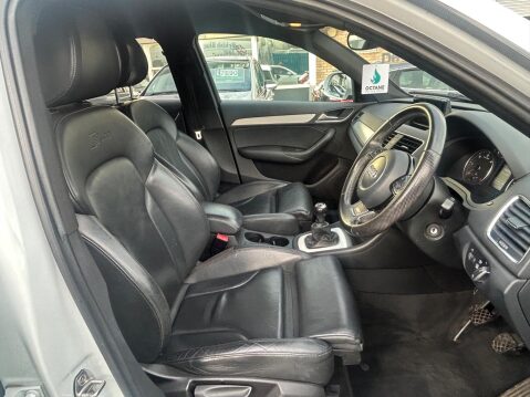 Audi Q3 2.0 TDI S line Euro 5 (s/s) 5dr 9