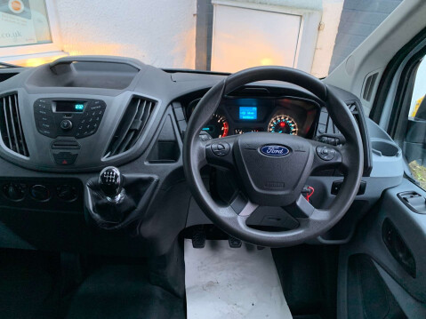 Ford Transit 2.0 350 EcoBlue Dropside Double Cab 4dr Diesel Manual RWD L4 Euro 6 (s/s) ( 17