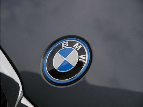 BMW 3 Series 2.0 330E M Sport Auto 5dr 39
