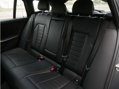 BMW 3 Series 2.0 330E M Sport Auto 5dr 27