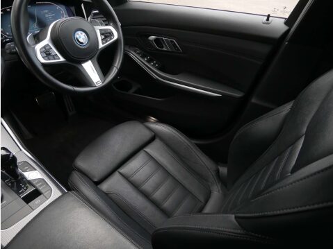 BMW 3 Series 2.0 330E M Sport Auto 5dr 3