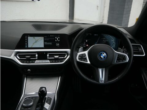 BMW 3 Series 2.0 330E M Sport Auto 5dr 19