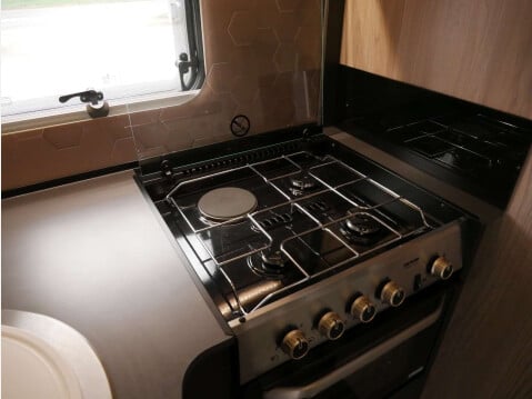 Fiat Ducato 2.2 Swift High-Style Xtra 640 59