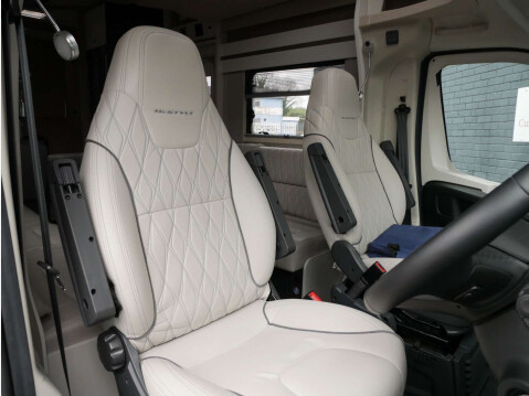 Fiat Ducato 2.2 Swift High-Style Xtra 640 9
