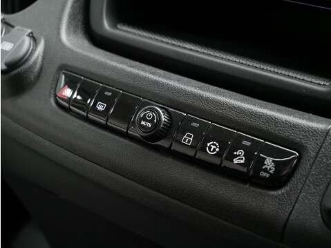 Fiat Ducato 2.2 Swift High-Style Xtra 640 28