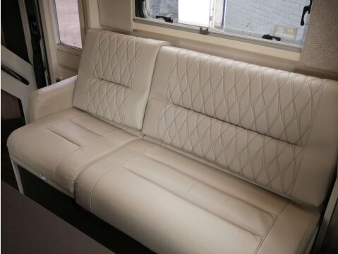 Fiat Ducato 2.2 Swift High-Style Xtra 640 33