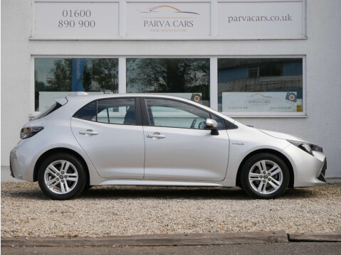 Toyota Corolla 1.8 Corolla Icon Tech VVTi HEV CVT 5dr 1