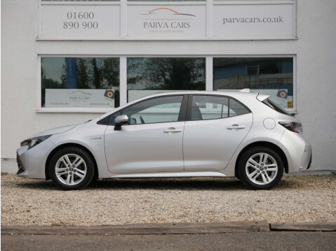 Toyota Corolla 1.8 Corolla Icon Tech VVTi HEV CVT 5dr 28