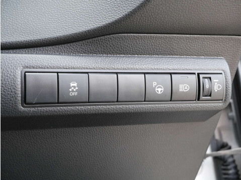 Toyota Corolla 1.8 Corolla Icon Tech VVTi HEV CVT 5dr 36