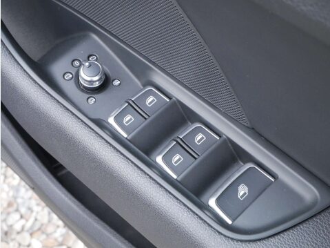 Audi A3 1.4 A3 Sport TFSI Semi-Auto 2dr 44