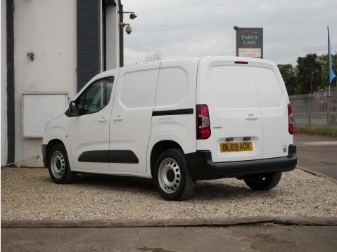 Vauxhall Combo 1.5 Combo 2000 Edition S/S Auto 6