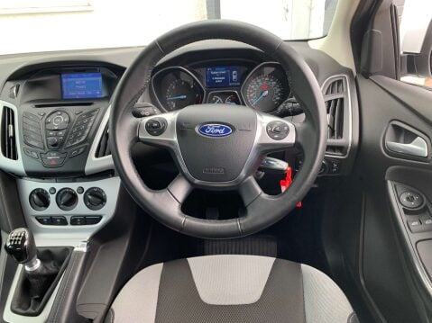 Ford Focus 1.6 Focus Zetec Navigator TDCi 5dr 15