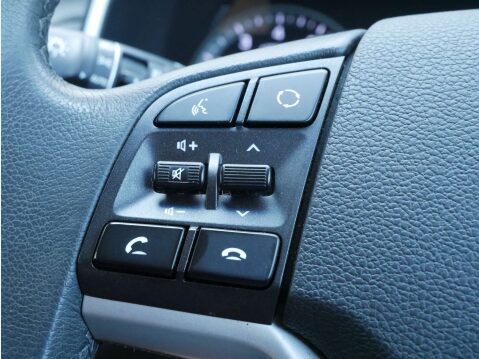 Hyundai TUCSON 1.6 Tucson SE Nav GDi 2WD 5dr 33