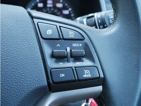 Hyundai TUCSON 1.6 Tucson SE Nav GDi 2WD 5dr 34
