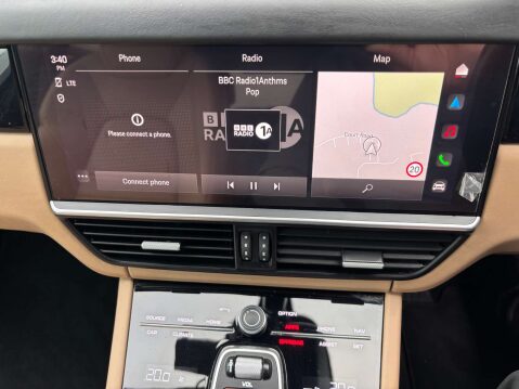 Porsche Cayenne 3.0 Cayenne V6 Platinum Edition E-Hybrid A 4WD 5dr 19