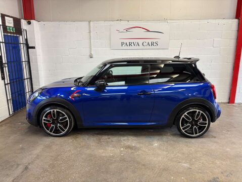 Mini Hatch 2.0 John Cooper Works 3dr 28