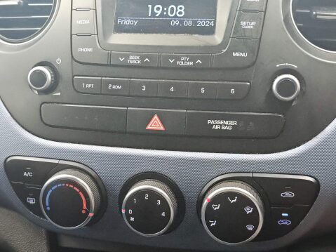 Hyundai i10 1.2 Premium Euro 5 5dr 55