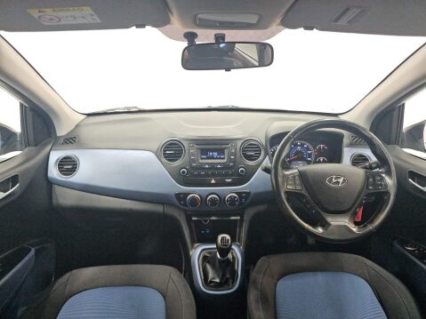 Hyundai i10 1.2 Premium Euro 5 5dr 2