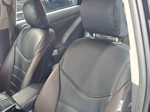 Toyota Prius 1.8 VVT-h T Spirit CVT Euro 5 (s/s) 5dr 19