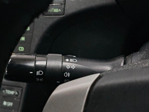 Toyota Prius 1.8 VVT-h T Spirit CVT Euro 5 (s/s) 5dr 28