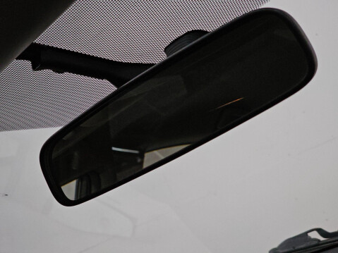 Toyota Prius 1.8 VVT-h T Spirit CVT Euro 5 (s/s) 5dr 53