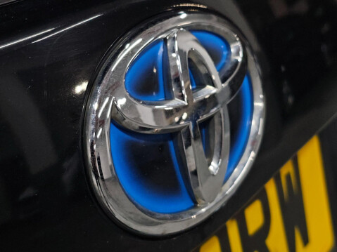 Toyota Prius 1.8 VVT-h T Spirit CVT Euro 5 (s/s) 5dr 65