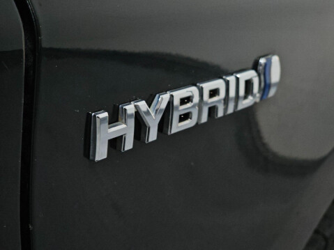 Toyota Prius 1.8 VVT-h T Spirit CVT Euro 5 (s/s) 5dr 69