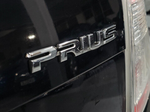 Toyota Prius 1.8 VVT-h T Spirit CVT Euro 5 (s/s) 5dr 73