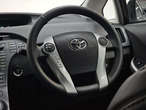 Toyota Prius 1.8 VVT-h T Spirit CVT Euro 5 (s/s) 5dr 25