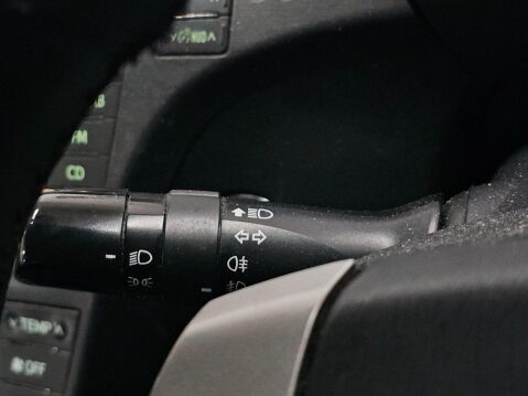 Toyota Prius 1.8 VVT-h T Spirit CVT Euro 5 (s/s) 5dr 28