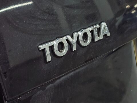 Toyota Prius 1.8 VVT-h T Spirit CVT Euro 5 (s/s) 5dr 66