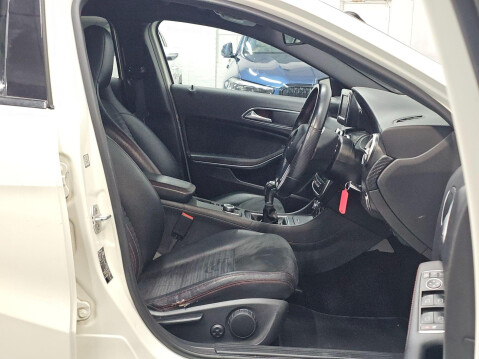 Mercedes-Benz A Class 1.6 A200 AMG Sport Euro 6 (s/s) 5dr 11
