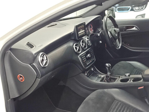 Mercedes-Benz A Class 1.6 A200 AMG Sport Euro 6 (s/s) 5dr 18