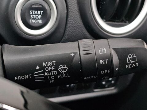 Mitsubishi Mirage 1.2 Juro CVT Euro 6 (s/s) 5dr 37