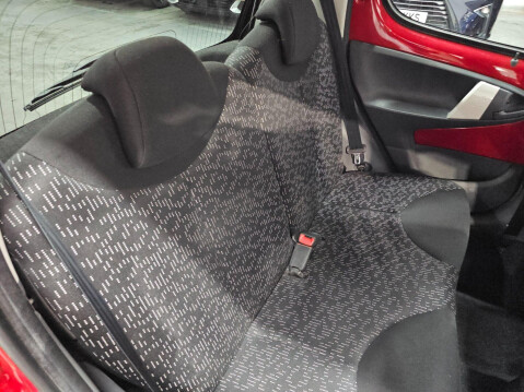 Peugeot 107 1.0 12V Sportium Euro 5 5dr 17