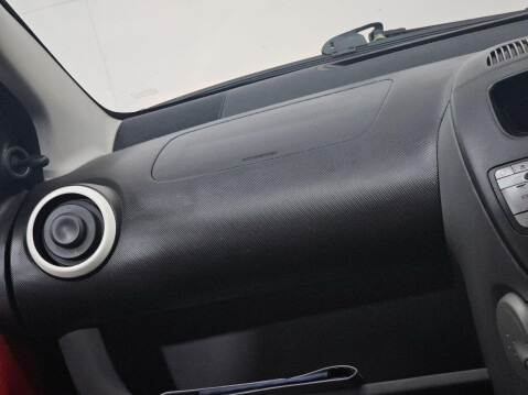 Peugeot 107 1.0 12V Sportium Euro 5 5dr 26