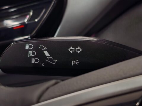 Volkswagen Id.5 Pro Performance 77kWh Tech Auto 5dr 73