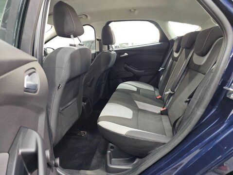 Ford Focus 1.6 Zetec Powershift Euro 5 5dr 21