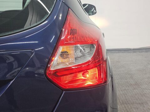Ford Focus 1.6 Zetec Powershift Euro 5 5dr 87