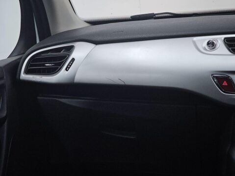 Citroen C3 1.4i VTR+ Euro 5 5dr 23
