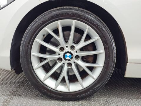BMW 1 Series 1.6 116i Euro 4 5dr 9