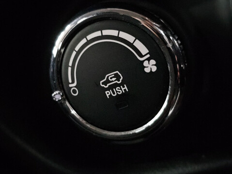 Jeep Renegade 1.4T MultiAirII Longitude Euro 6 (s/s) 5dr 50
