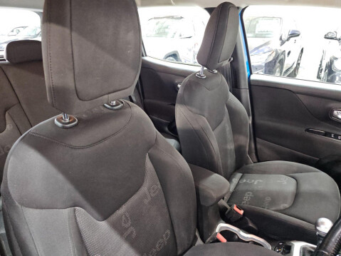 Jeep Renegade 1.4T MultiAirII Longitude Euro 6 (s/s) 5dr 14