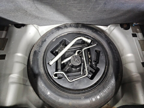 Ford Ka 1.2 Edge Euro 5 (s/s) 3dr 17
