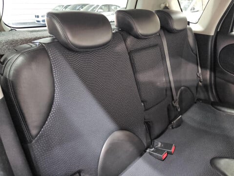 Nissan Note 1.4 16V n-tec+ Euro 5 5dr 17