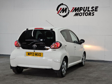 Toyota Aygo 1.0 VVT-i Fire Euro 5 5dr 7