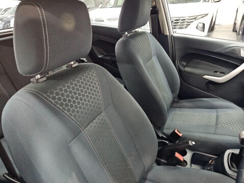 Ford Fiesta 1.25 Zetec Euro 5 5dr 13