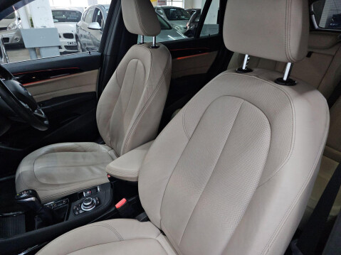 BMW X1 2.0 20i xLine Auto xDrive Euro 6 (s/s) 5dr 19