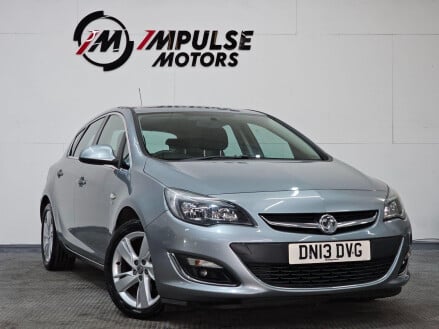 Vauxhall Astra 1.4T 16v SRi Euro 5 5dr